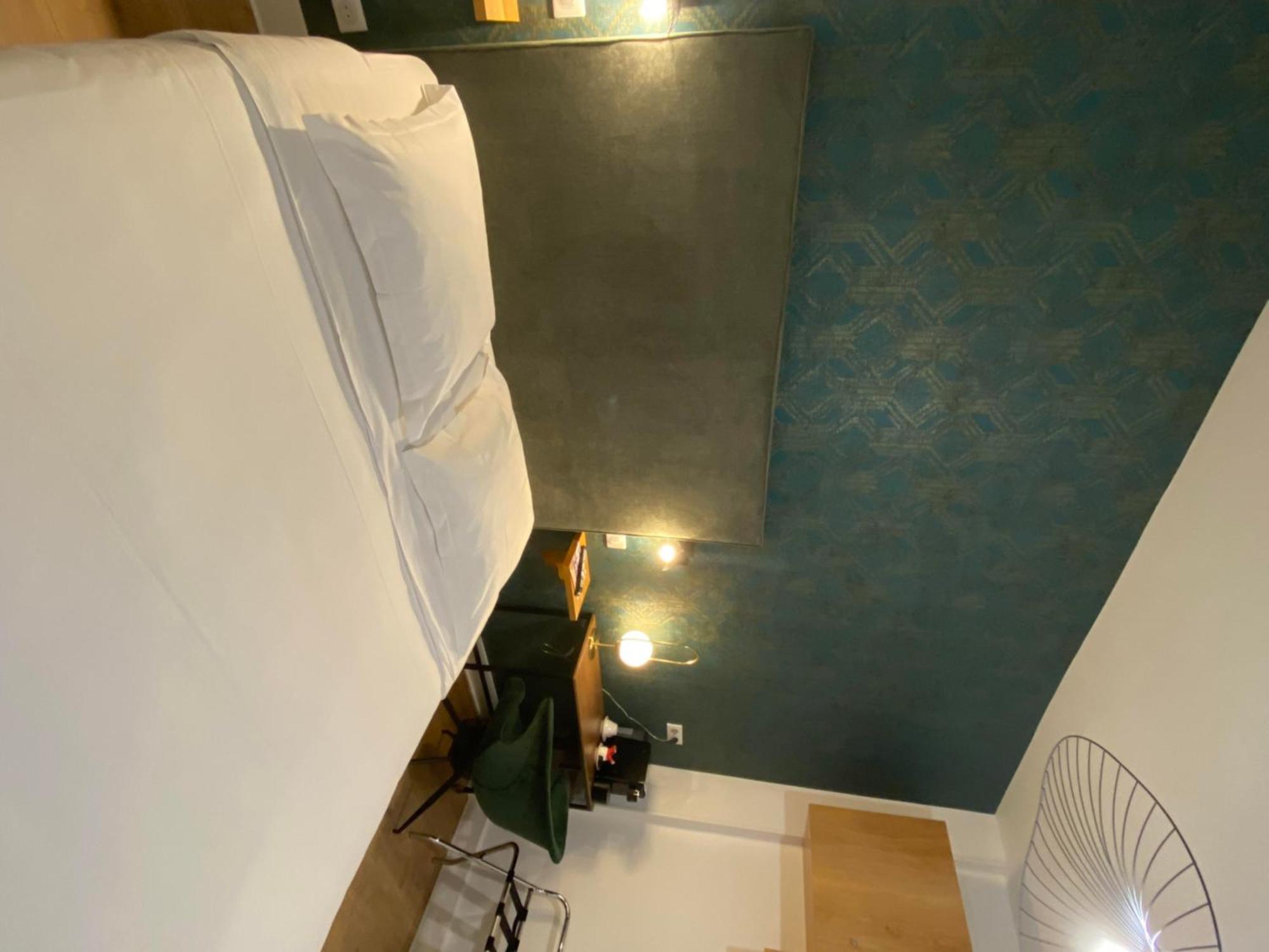 Hotel Le Central Boussac  Kültér fotó