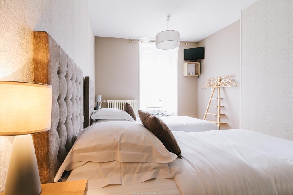 Hotel Le Central Boussac  Kültér fotó